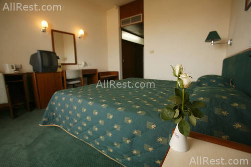 Ajax Hotel 12